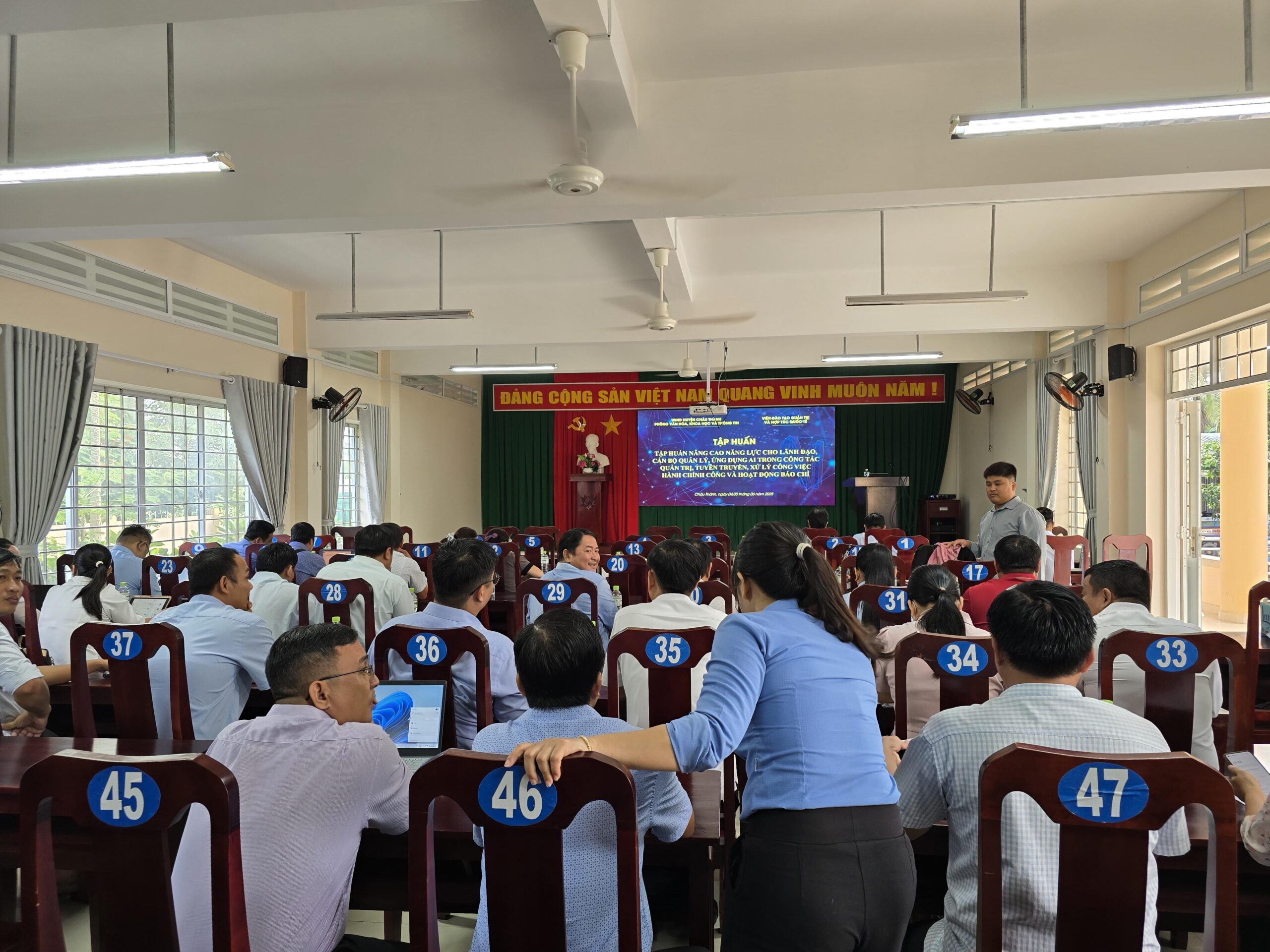 Bến Tre bứt phá chuyển đổi số: Hơn 100 cán bộ tham gia tập huấn ứng dụng AI trong hành chính 3 ứng dụng AI thực tiễn trên địa phương